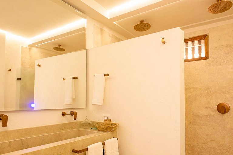 Car035 - Casa recién renovada en la Ciudad Amurallada