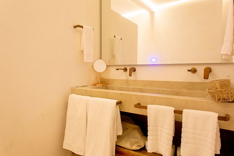 Car035 - Casa recién renovada en la Ciudad Amurallada