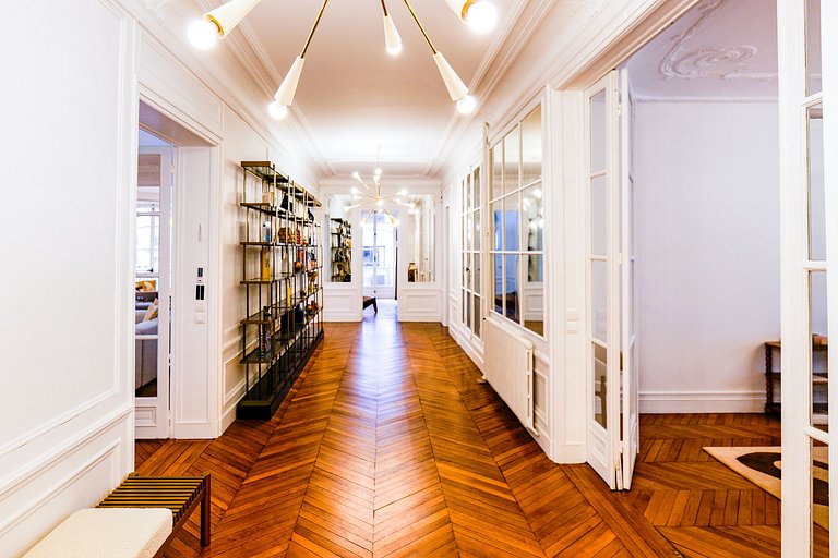 Par221 - Appartement de luxe de 4 chambres