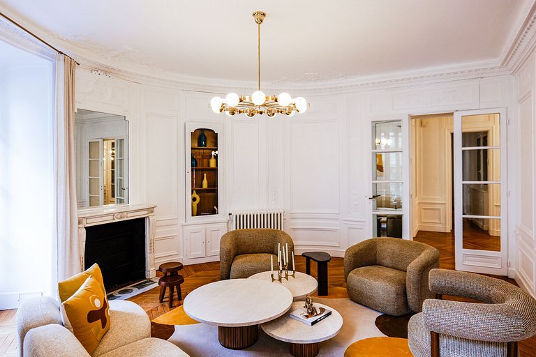 Par221 - Appartement de luxe de 4 chambres