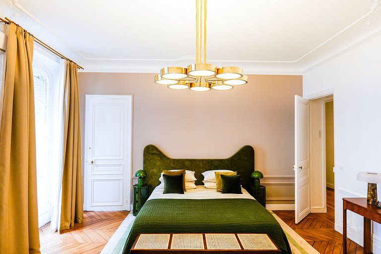 Par221 - Appartement de luxe de 4 chambres