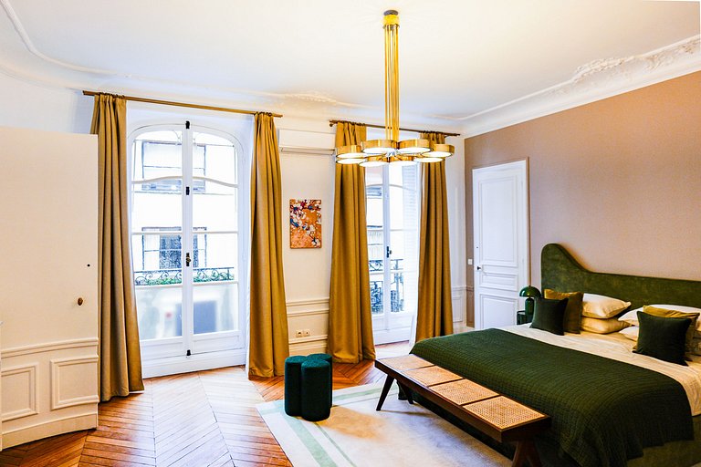 Par221 - Espaçoso apartamento luxuoso de 4 quartos