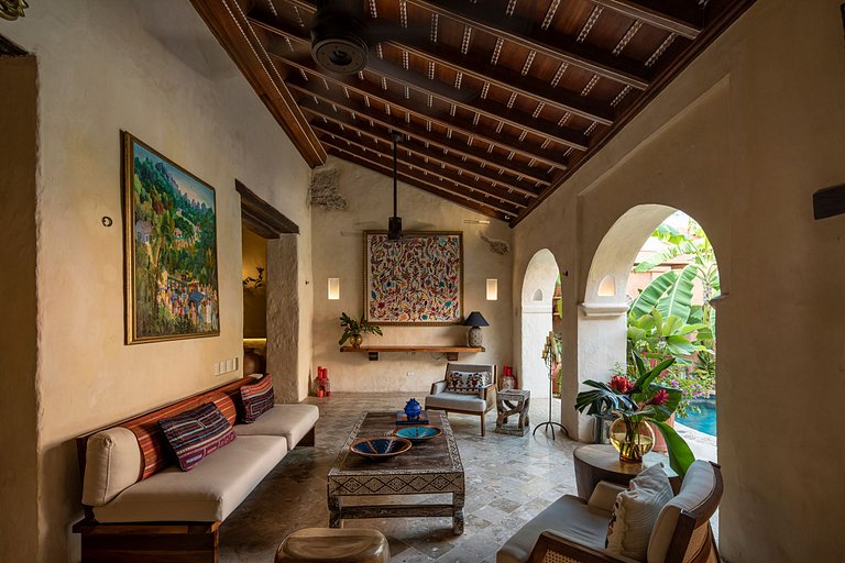 Car005 - Luxury villa in San Diego, Cartagena