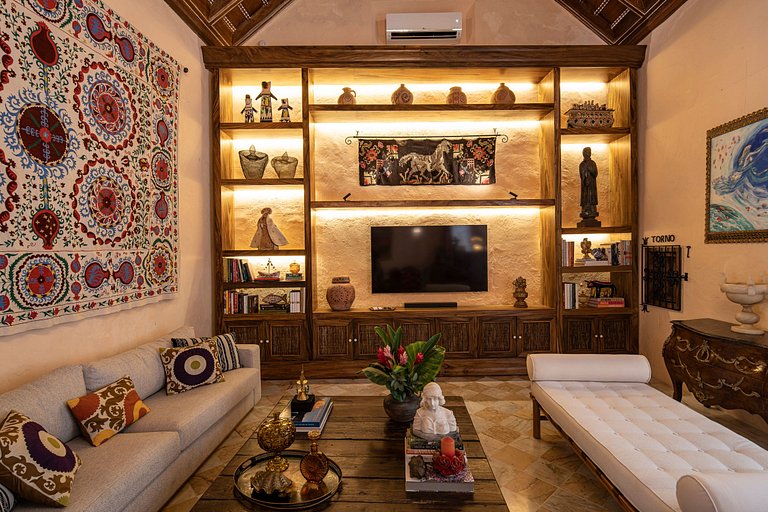 Car005 - Luxury villa in San Diego, Cartagena