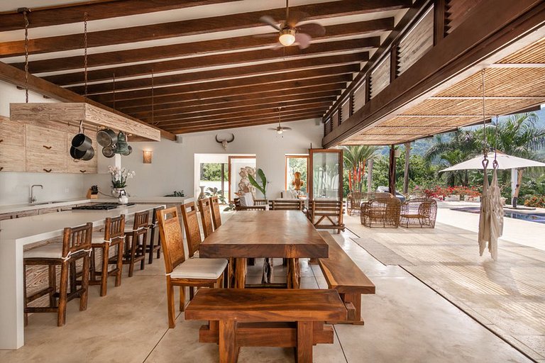 Med001 - Exceptional luxury villa near Medellin