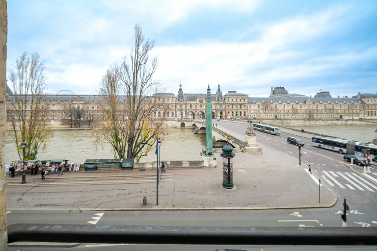 Par412 - Appartement de trois suites