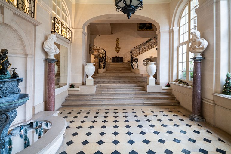Par412 - Appartement de trois suites