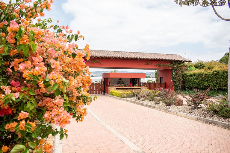 Vdl001 - Casa rústica moderna em Villa de Leyva