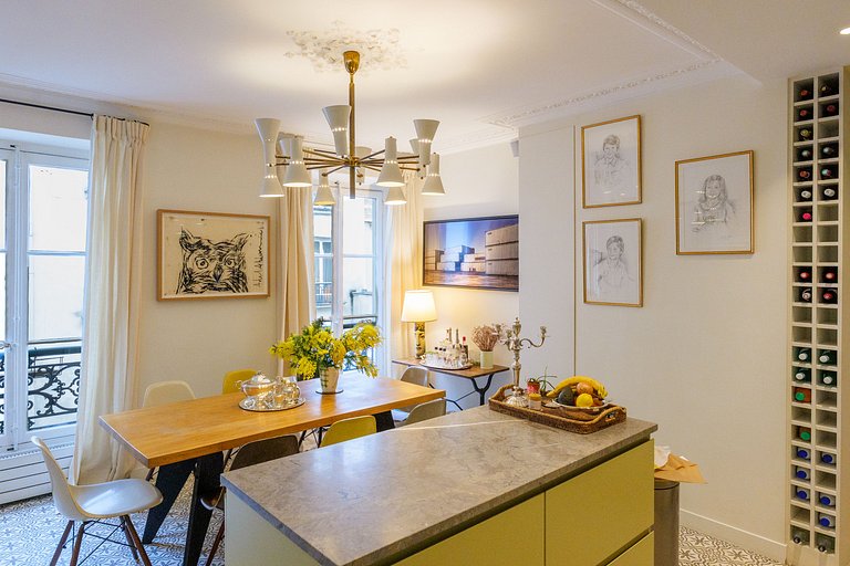 Par110 - Charming apartment in the heart of Paris