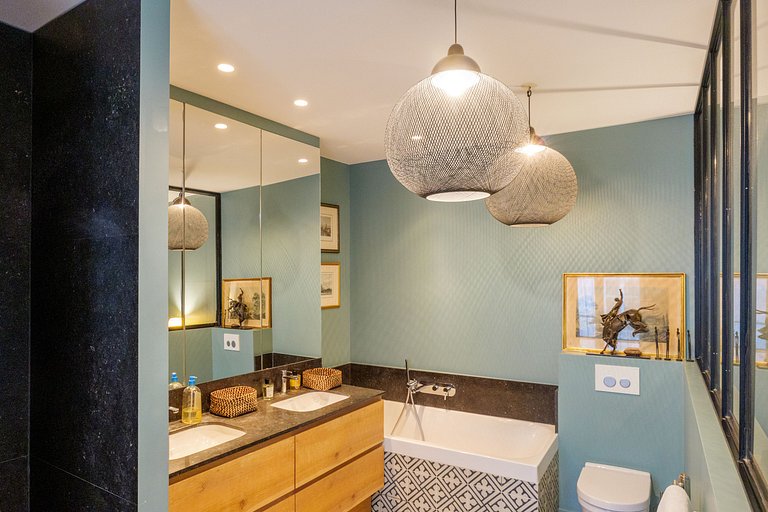 Par110 - Encantador apartamento en el corazón de París