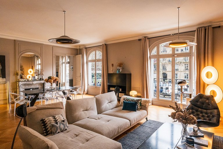 Par115 - 2 bedroom apartment in Porte Dauphine