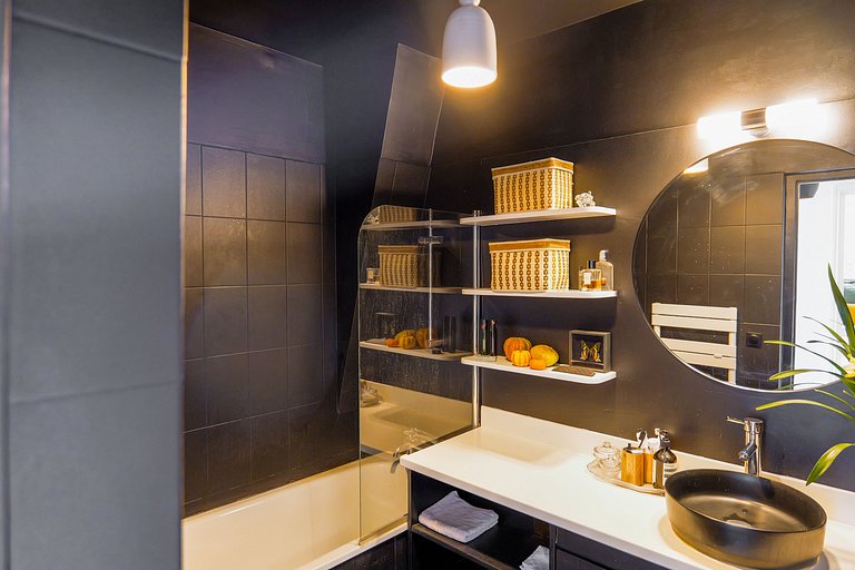 Par224 - Charming apartment on the Seine River