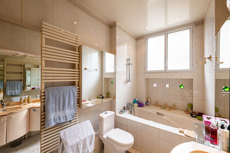 Par194 - 3 bedroom apartment with views