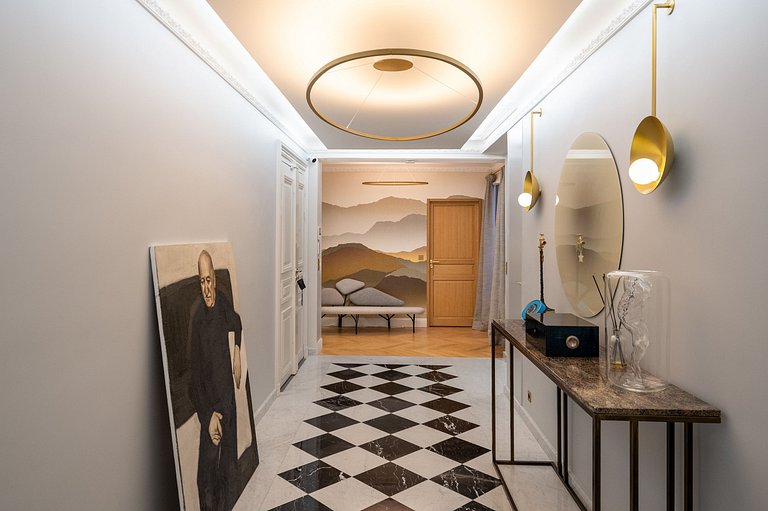 Par064 - Appartement proche des Champs Elysées