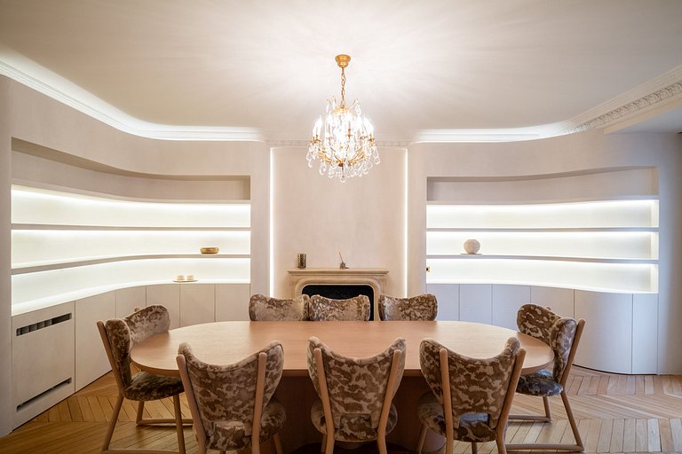Par061 - Apartamento de alto padrão em Paris 7
