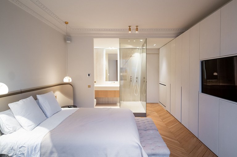 Par061 - Luxury apartment next to Champs-de-Mars