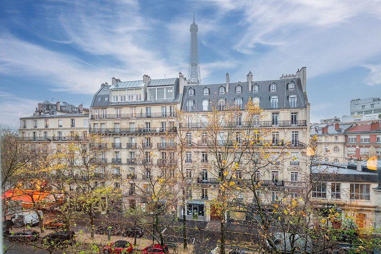 Par061 - Luxury apartment next to Champs-de-Mars