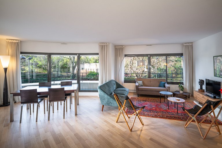 Par246 - Apartamento de 3 dormitorios en Paris