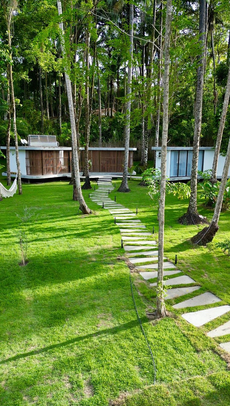 Bah501 - Niemeyer style beach house