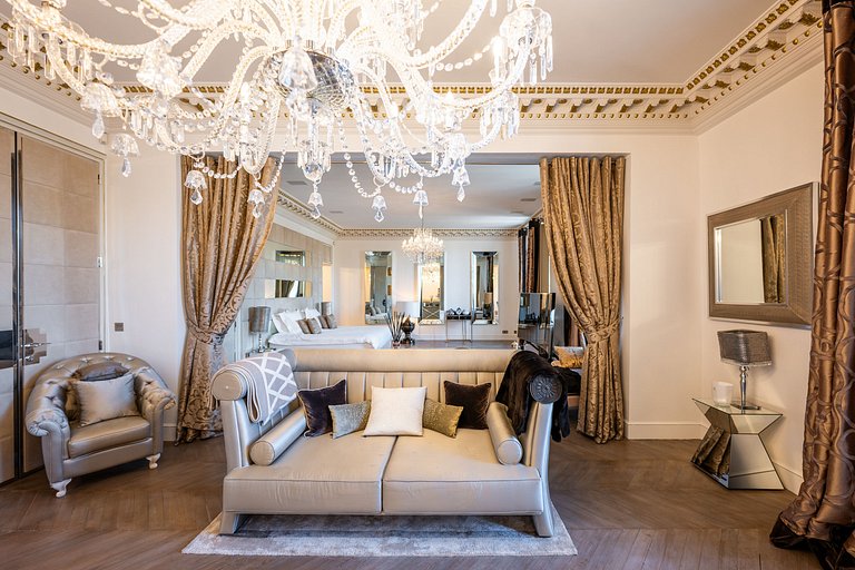Par016 - Mansão de luxo com 9 quartos em Paris 16