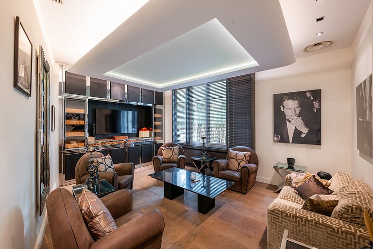Par016 - Hôtel particulier de 9 chambres à Paris