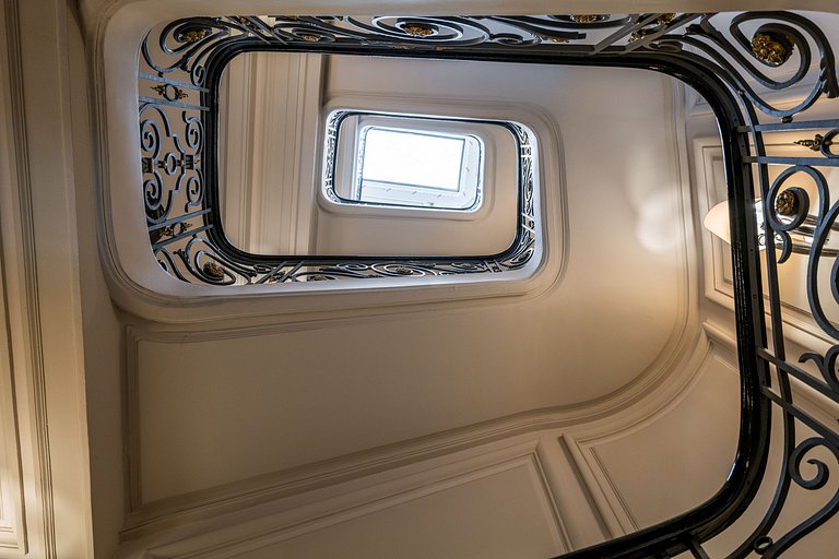 Par016 - Mansão de luxo com 9 quartos em Paris 16
