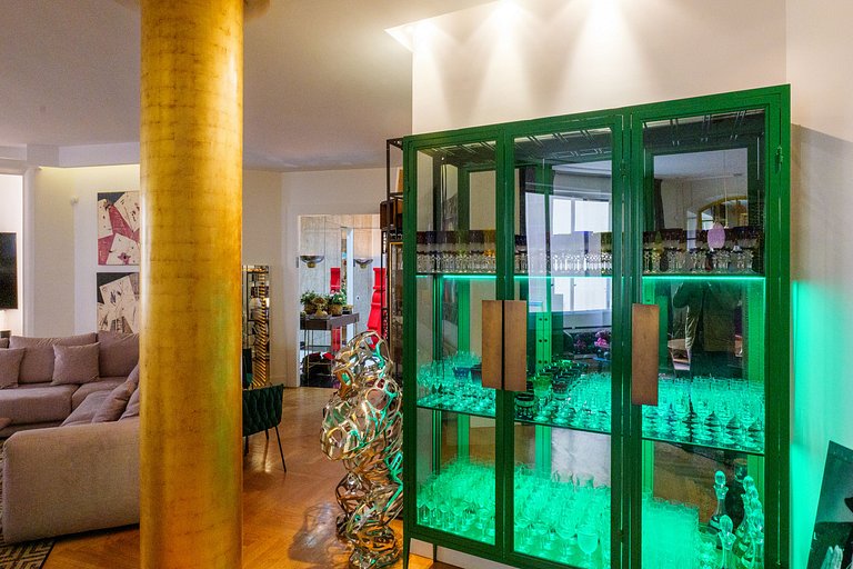 Par245 - Appartement de 4 chambres à Auteuil