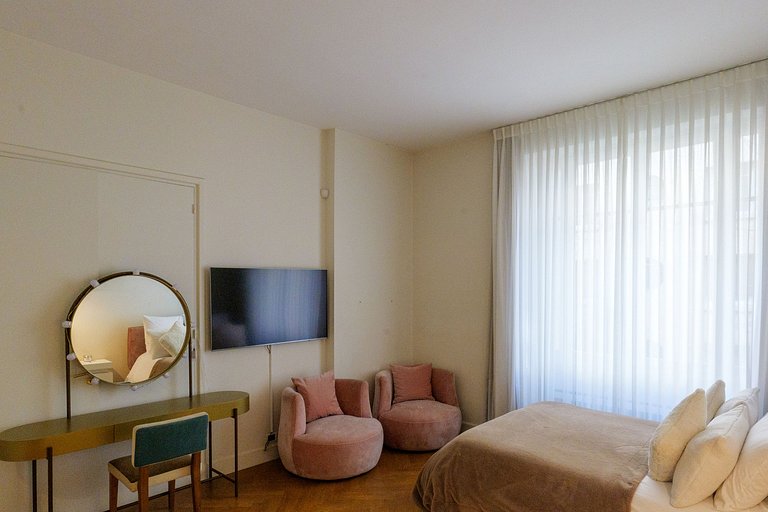 Par245 - 4 bedroom apartment in Walter Building