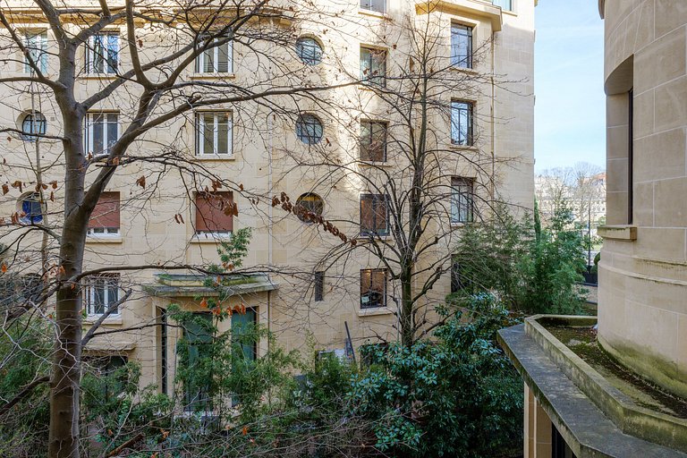 Par245 - Apartamento de 4 quartos no Auteuil