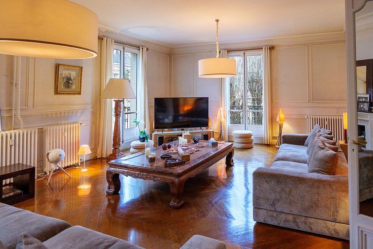 Par183 - Appartement de 4 chambres