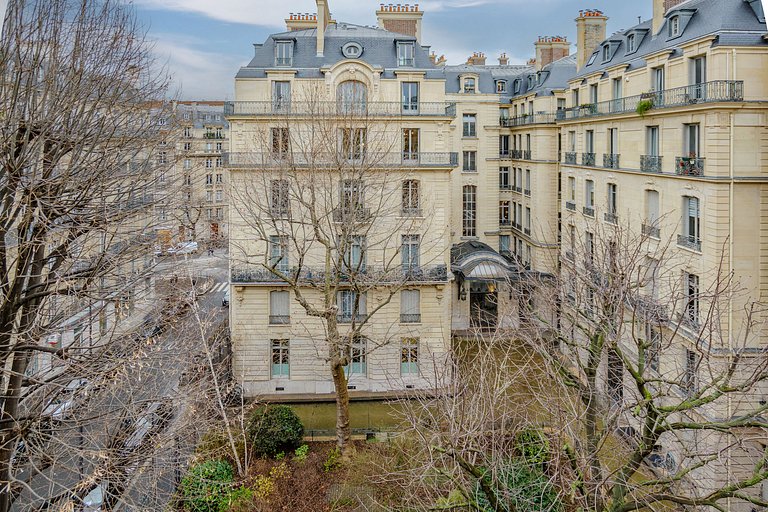 Par183 - Appartement de 4 chambres