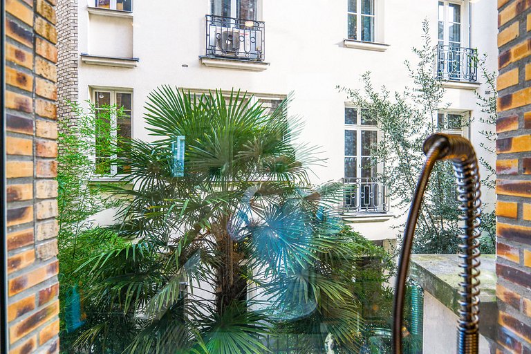 Par019 - Charming apartment in the heart of Paris