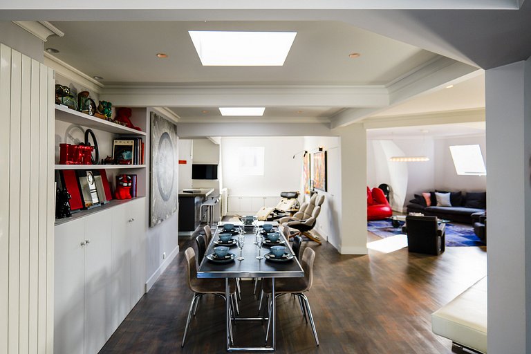 Par189 - Penthouse de 3 chambres à Muette