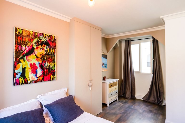 Par189 - Penthouse de 3 chambres à Muette