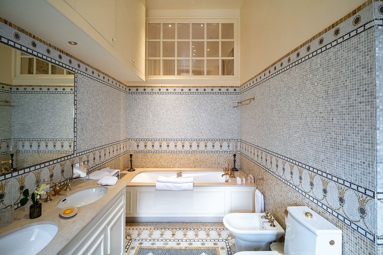 Par002 - Luxury apartment on Place Vendôme