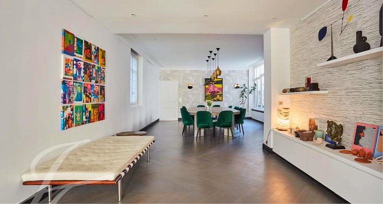 Par026 - 4 bedroom apartment in the 7th district