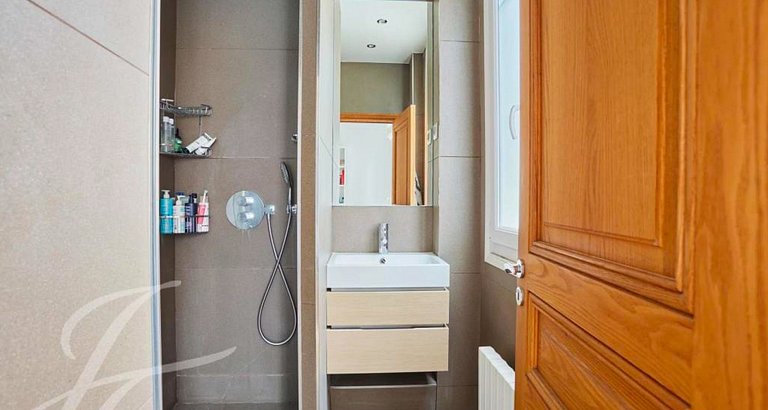 Apartamento de 4 dormitorios en el distrito 7º