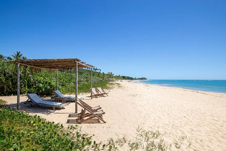 Bah100 - House on the beach in Itapororoca beach