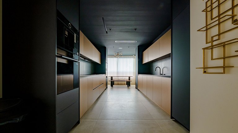 Par096 - Penthouse de luxe sur l'Avenue Montaigne