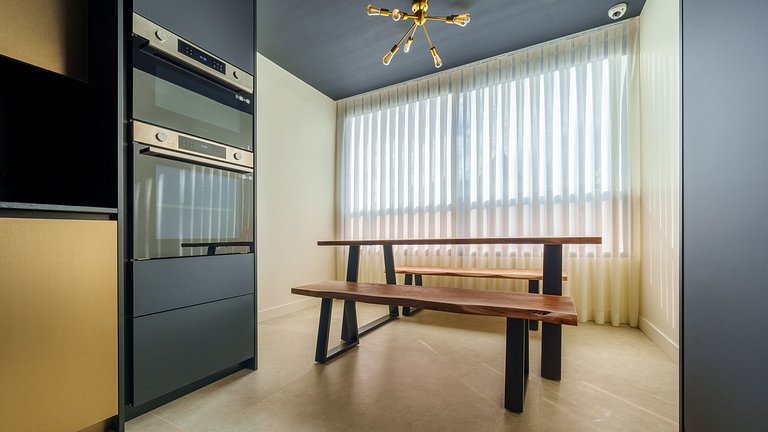 Par096 - Penthouse de luxe sur l'Avenue Montaigne