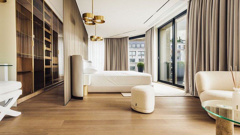 Par096 - Luxury penthouse on Avenue Montaigne