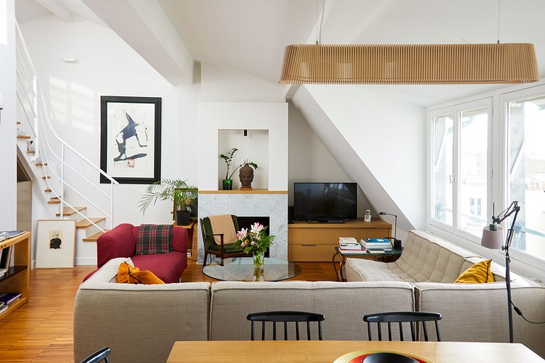 Par216 - 3 bedroom triplex with views