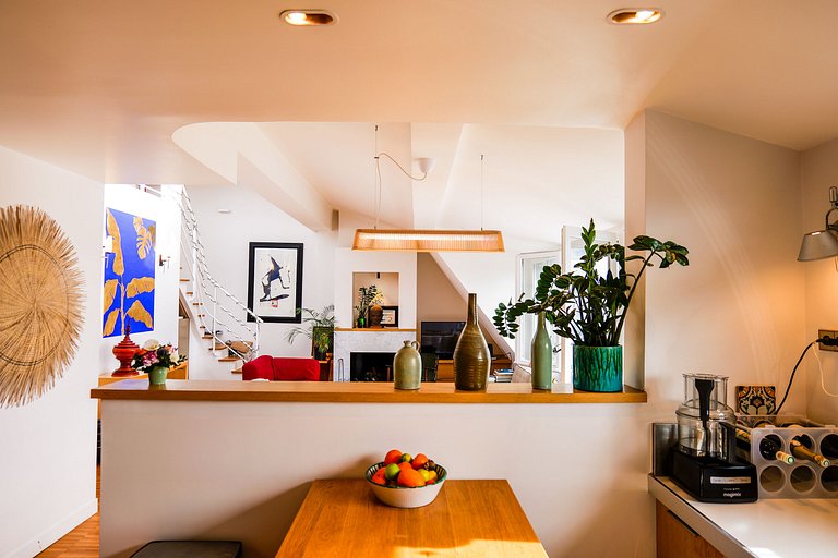 Par216 - 3 bedroom triplex with views