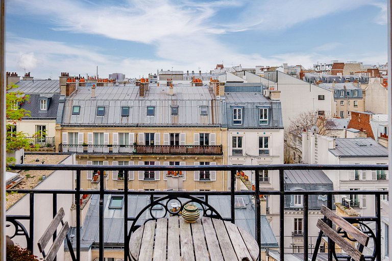 Par216 - 3 bedroom triplex with views
