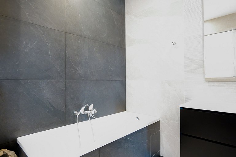 Par250 - Appartement de 3 suites à Porte Dauphine