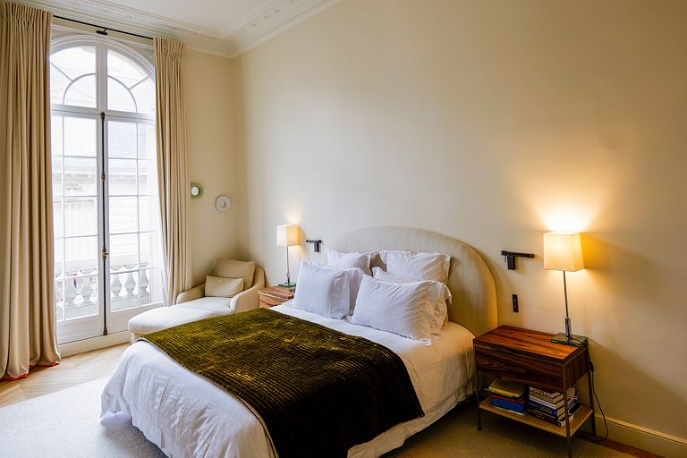 Par151 - Appartement de luxe de 3 chambres