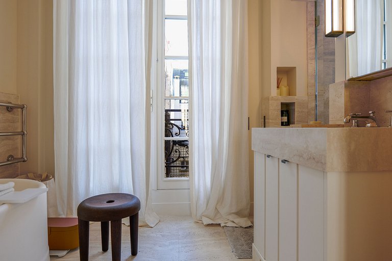 Par136 - Appartement de 2 chambres avec vue