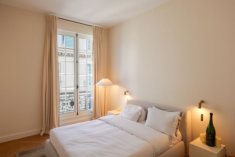 Par136 - Appartement de 2 chambres avec vue