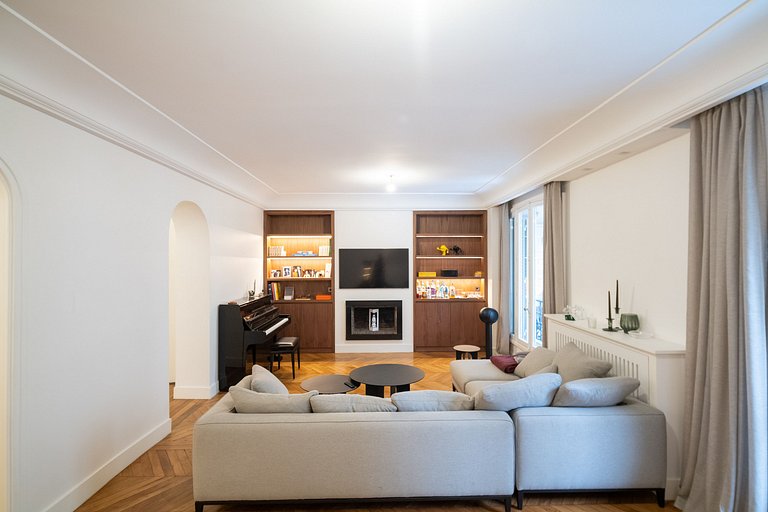 Par132 - Cómodo apartamento en Ternes