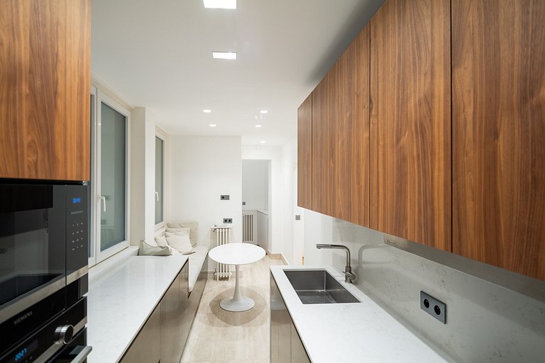Par132 - Cómodo apartamento en Ternes